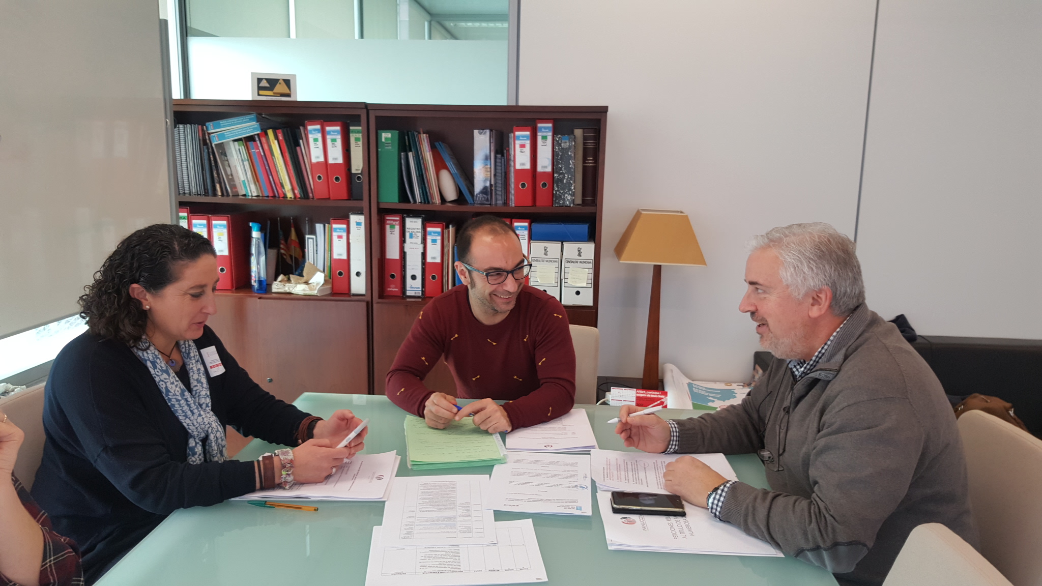 REUNIÓN DE TRABAJO  Celia Chavero presidenta de FANUCOVA José de Lamo y Eduardo Pinazo FANUCOVA
